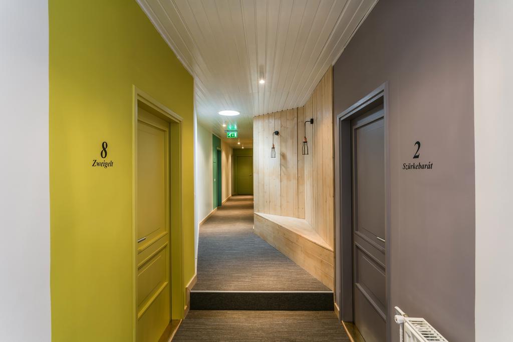 Hotel Borbaratok Panzio Badacsonytomaj Zewnętrze zdjęcie
